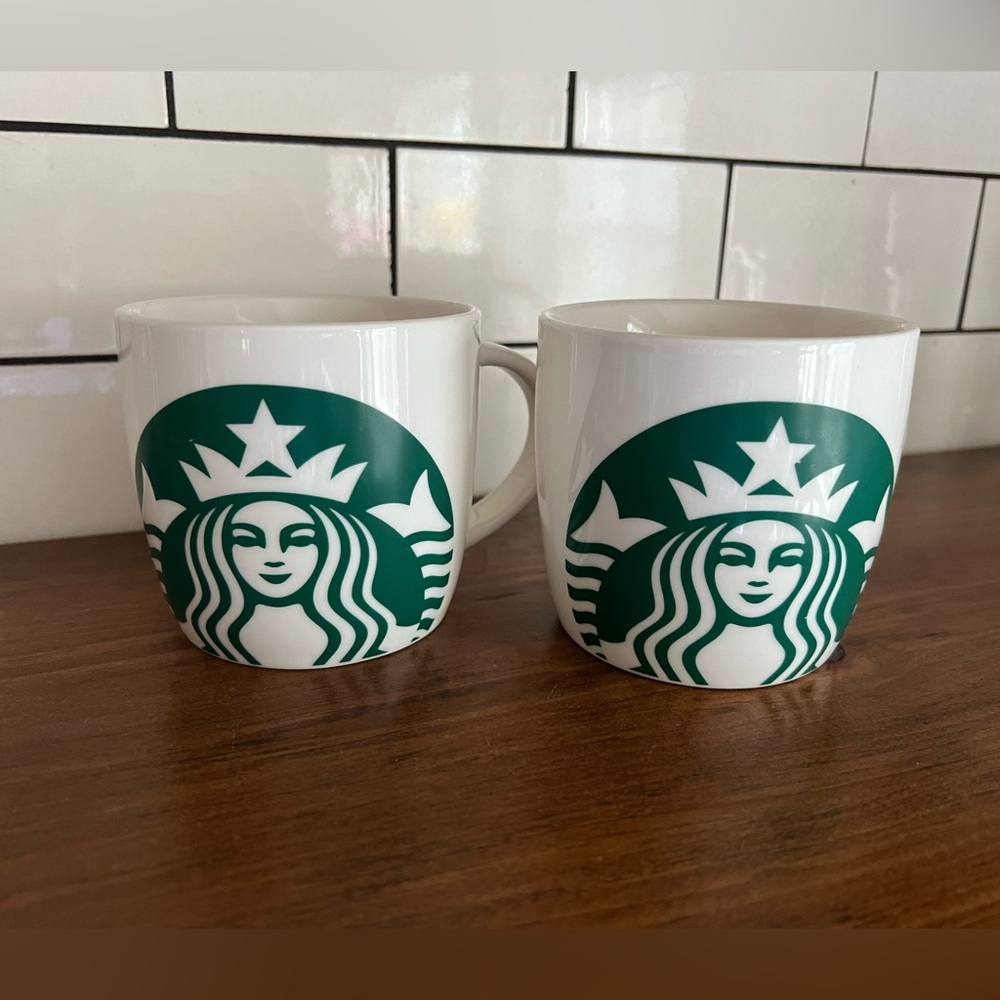 Starbucks Set of 2 Mugs Barrel 14oz Green Siren Mermaid Logo